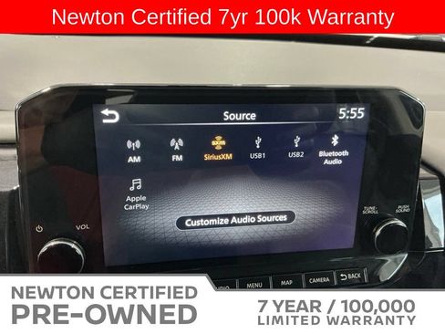 Used 2025 Nissan Pathfinder SL FWD image 30