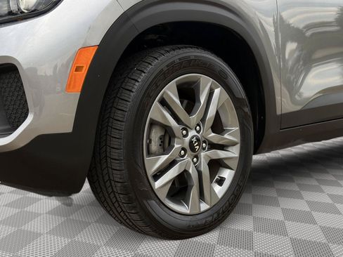 Used 2021 Kia Seltos LX AWD/4WD image 8
