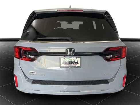 Used 2025 Honda Odyssey Sport-L image 4