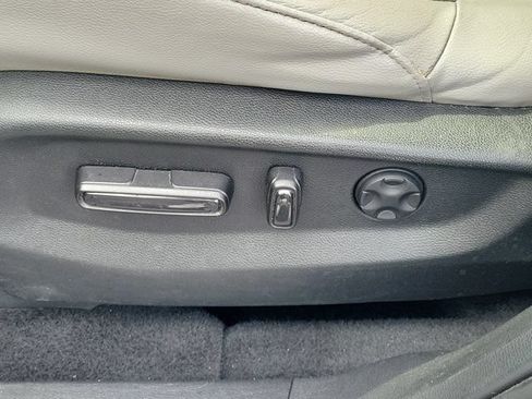Used 2020 Honda CR-V EX-L image 19