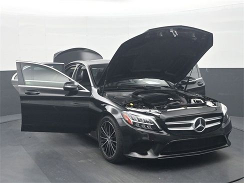 Used 2019 Mercedes-Benz C 300 Sedan image 36