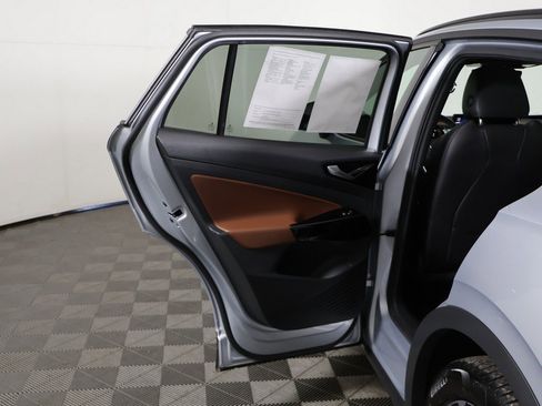 Used 2021 Volkswagen ID.4 Pro S image 23