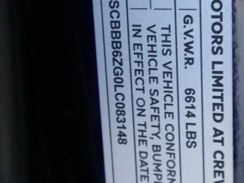 Certified 2020 Bentley Flying Spur W12 image 31