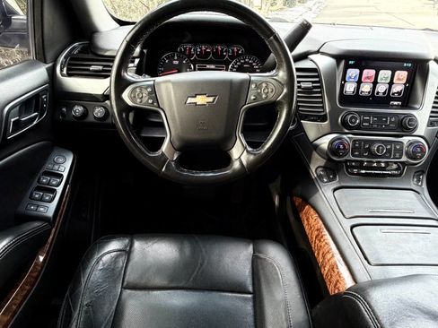 Used 2015 Chevrolet Tahoe LTZ image 38