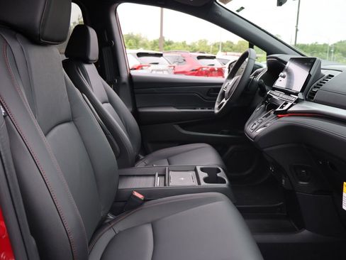 New 2026 Honda Odyssey Sport-L image 7