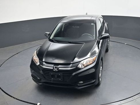 Used 2017 Honda HR-V EX image 21
