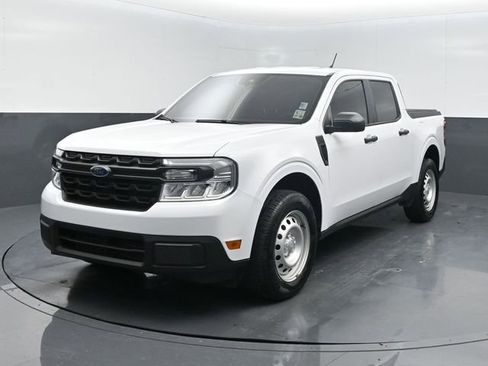 Certified 2024 Ford Maverick XL w/ Equipment Group 100A Standard image 3