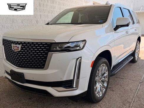 Certified 2024 Cadillac Escalade Premium Luxury AWD/4WD image 1
