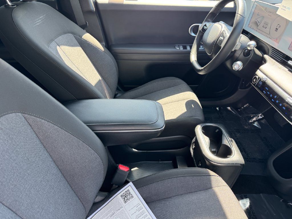 Certified 2024 Hyundai Ioniq 5 SE RWD image 10