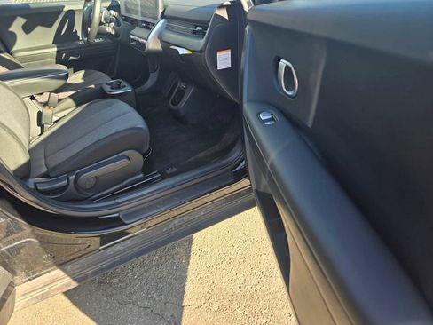 Used 2024 Hyundai Ioniq 5 SE image 10