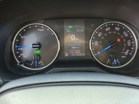 Certified 2022 Toyota RAV4 LE image 31