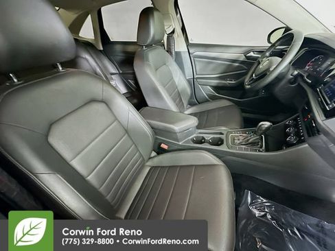 Used 2021 Volkswagen Jetta SE FWD image 27