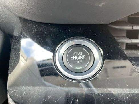 Used 2025 Buick Envision Sport Touring AWD/4WD image 25