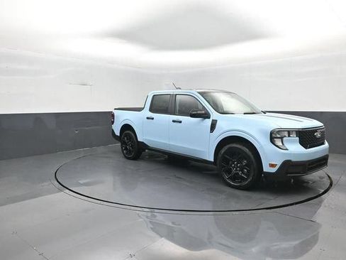 New 2026 Ford Maverick XLT w/ Equipment Group 301A AWD/4WD image 2