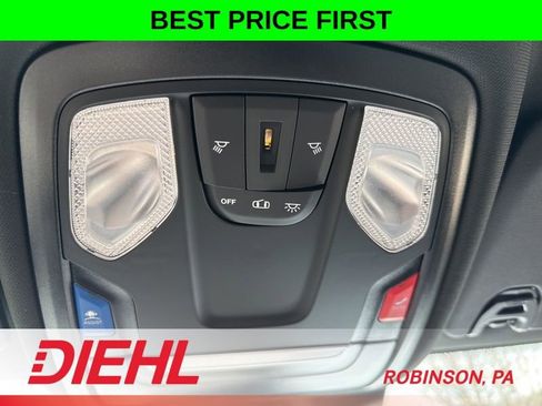 New 2026 RAM 5500 Tradesman w/ Chrome Appearance Group AWD/4WD image 31