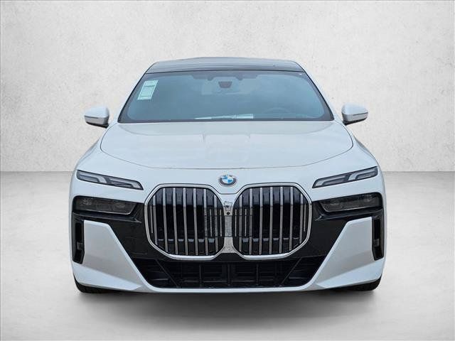 New 2025 BMW 760i xDrive AWD/4WD image 2