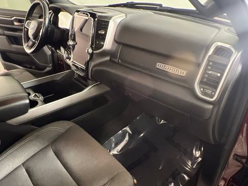 Used 2020 RAM 1500 Big Horn AWD/4WD image 11