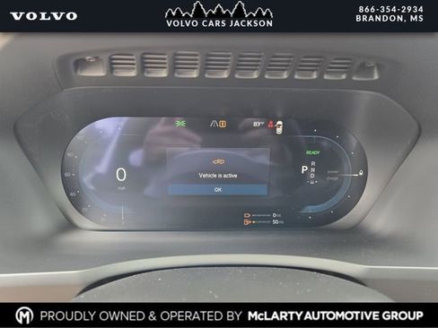 New 2025 Volvo XC90 T8 Core image 10