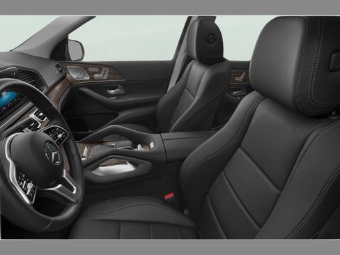 Used 2021 Mercedes-Benz GLS 450 4MATIC image 43