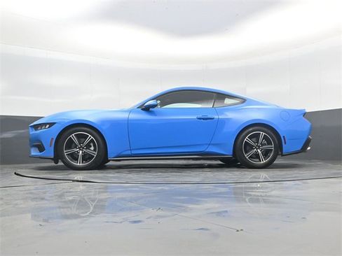 Used 2024 Ford Mustang Premium image 44