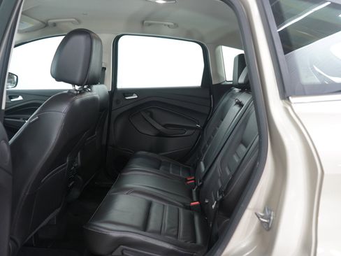 Used 2017 Ford C-MAX Titanium w/ Equipment Group 301A image 18