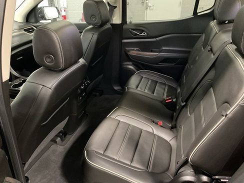 Used 2023 GMC Acadia Denali image 19