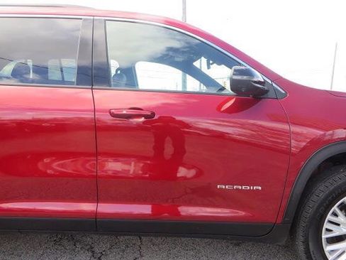 Used 2024 GMC Acadia Elevation image 22