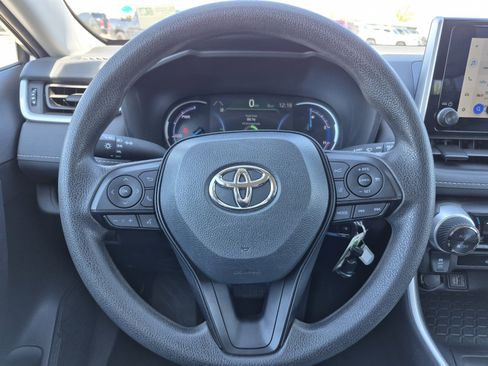 Certified 2025 Toyota RAV4 LE image 9