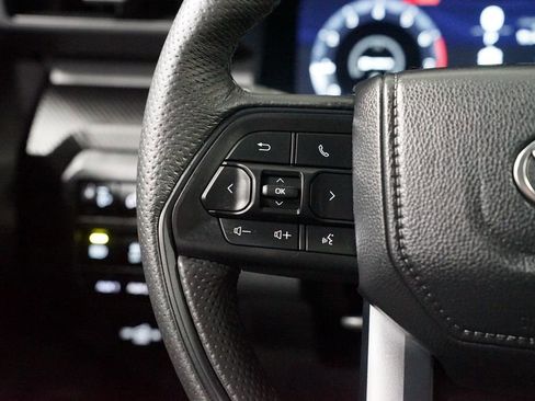 Used 2024 Toyota Tacoma TRD Pro image 15