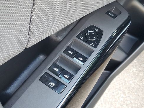 New 2026 BMW X3 xDrive30 w/ Premium Package image 6