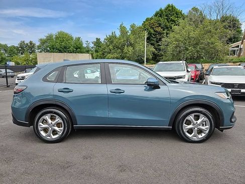 Certified 2024 Honda HR-V LX image 7
