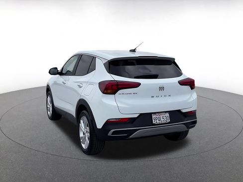Used 2025 Buick Encore GX Preferred FWD image 11