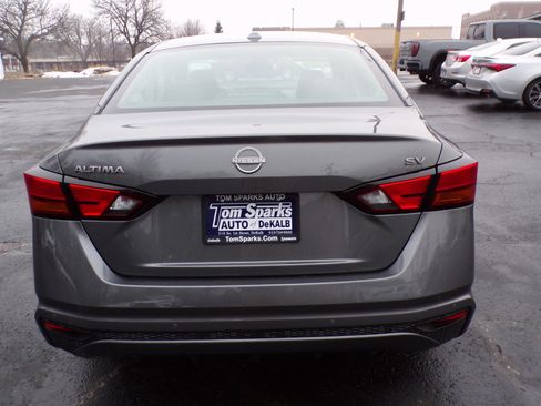 Used 2024 Nissan Altima 2.5 SV image 26