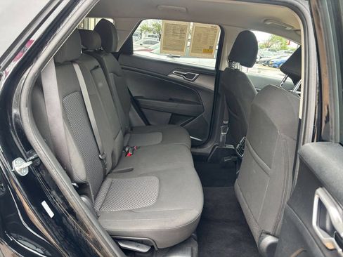 Used 2026 Kia Sportage LX AWD/4WD image 25