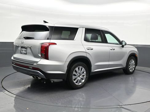 Used 2025 Hyundai Palisade SEL FWD image 5