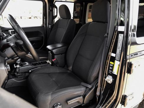 Used 2021 Jeep Wrangler Unlimited Sport image 34