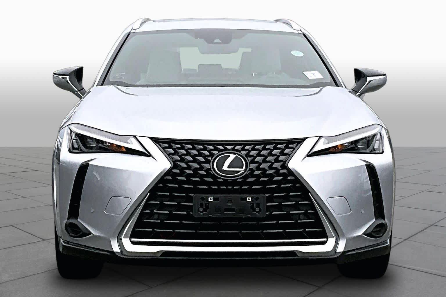 Used 2024 Lexus UX 250h AWD w/ Premium Package image 4