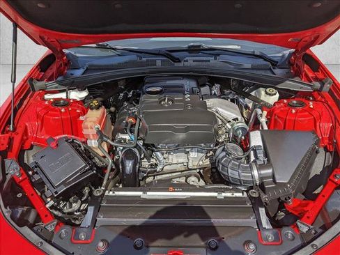 Used 2017 Chevrolet Camaro LT RWD image 21