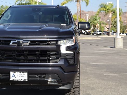 Used 2023 Chevrolet Silverado 1500 RST w/ Convenience Package II RWD image 8