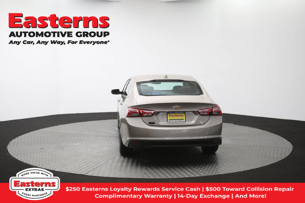 Used 2024 Chevrolet Malibu LT FWD image 41