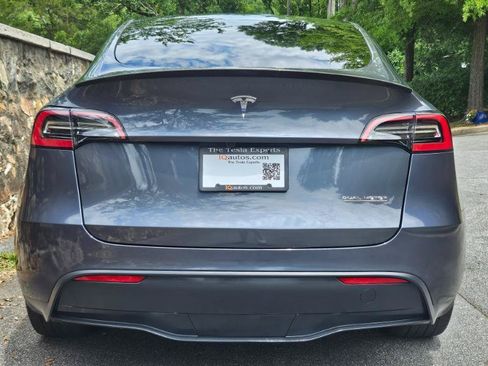 Used 2023 Tesla Model Y Long Range AWD/4WD image 9