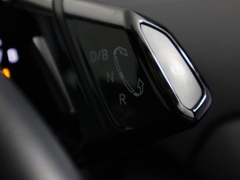 Used 2024 Volkswagen ID.4 2WD image 26