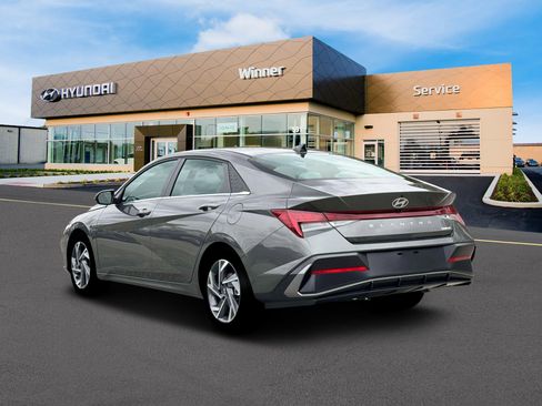 New 2026 Hyundai Elantra Limited image 5