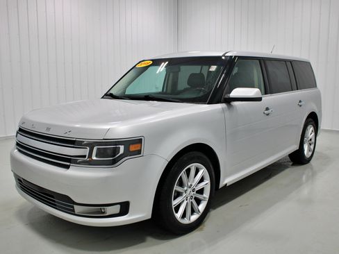Used 2019 Ford Flex Limited AWD/4WD image 27