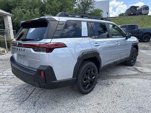 New 2026 Subaru Outback Limited AWD/4WD image 3