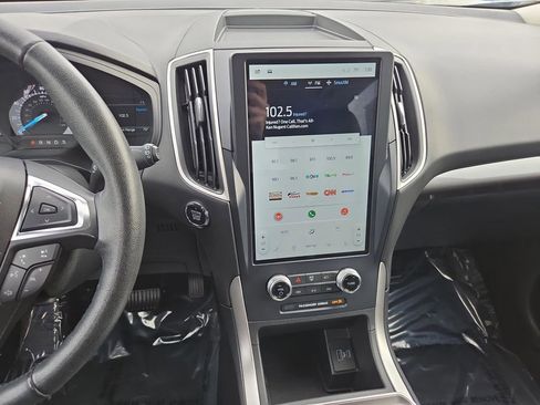 Used 2023 Ford Edge SEL image 23