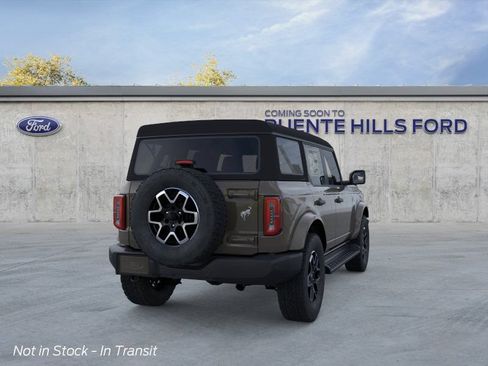 New 2026 Ford Bronco Outer Banks AWD/4WD image 8