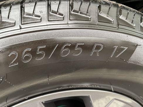 New 2026 Nissan Frontier SV image 23