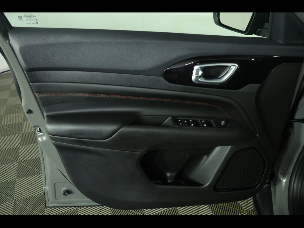 New 2026 Jeep Compass Trailhawk AWD/4WD image 20