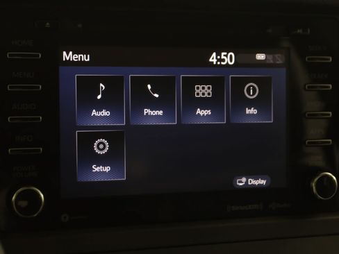 Used 2018 Toyota Sienna SE FWD image 29